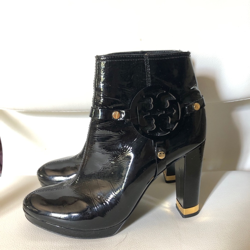 Tory Burch Patent Leather Ankle Booties 6.5